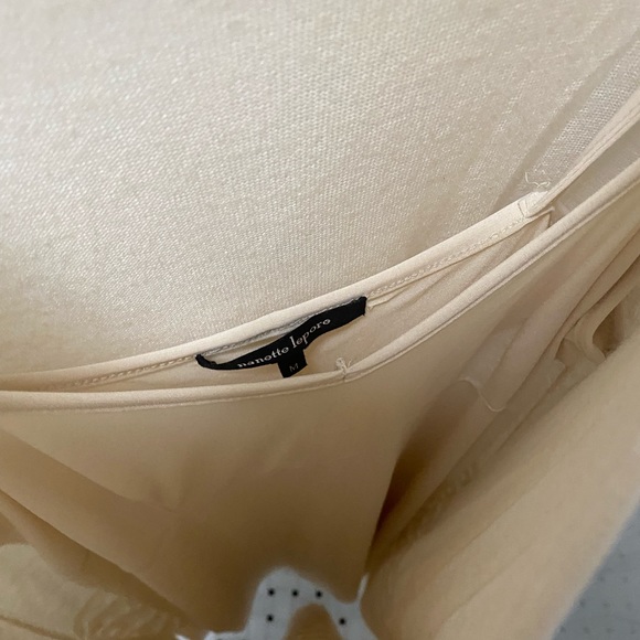 Nanette Lepore cream knit dress with ruffles and underslip - Picture 4 of 10